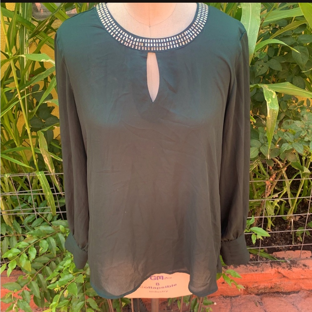 Green blouse with rhinestone